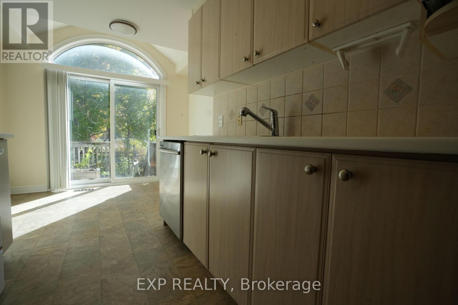 338 Forestbrook Street, Ottawa, Ontario  K2K 0B8 - Photo 29 - X14091508