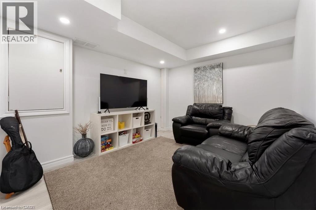 329 Provident Way, Mount Hope, Ontario  L0R 1W0 - Photo 30 - 40870558
