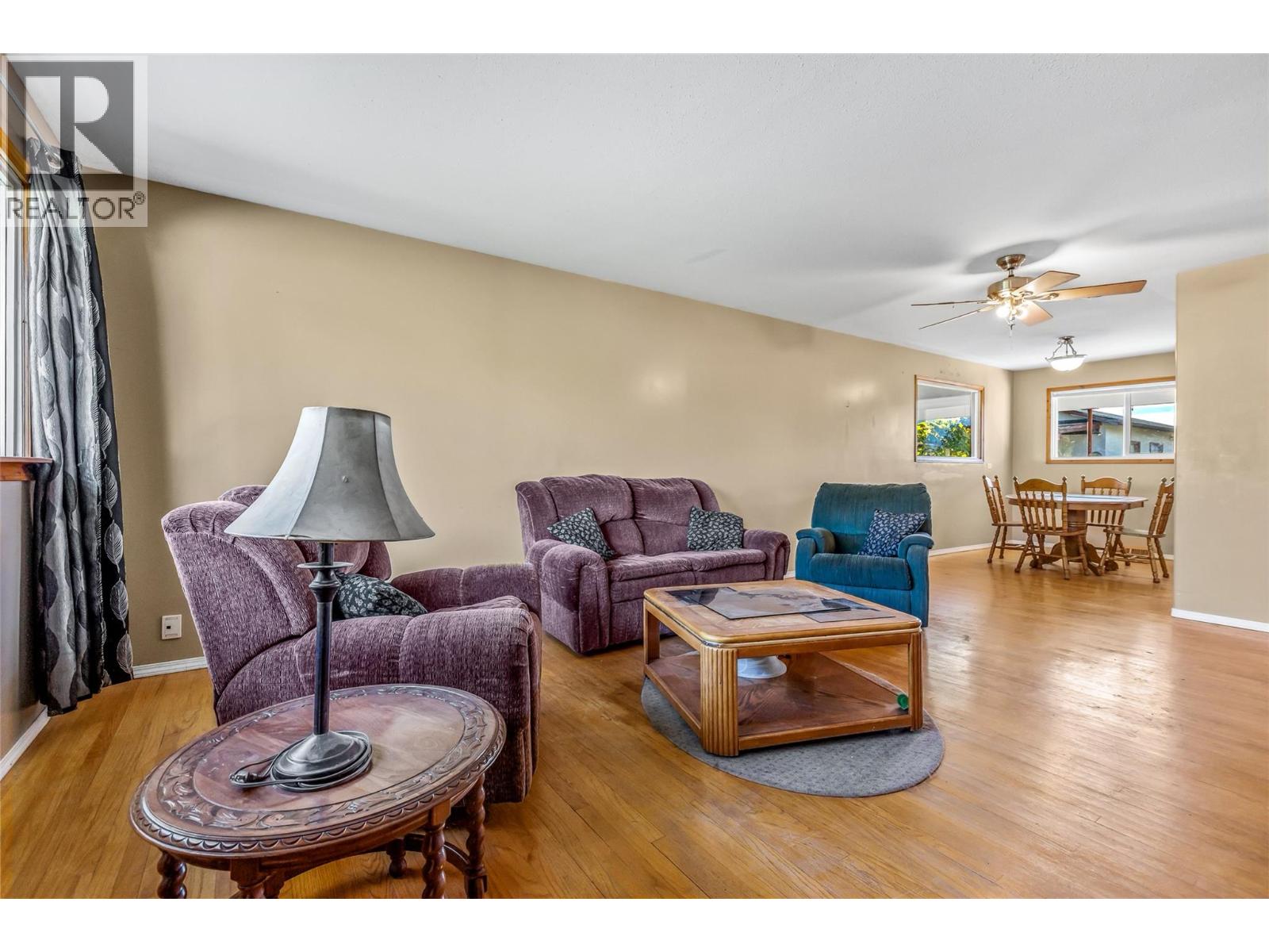 417 10th Avenue S Creston British Columbia Canada V0B1G3 3