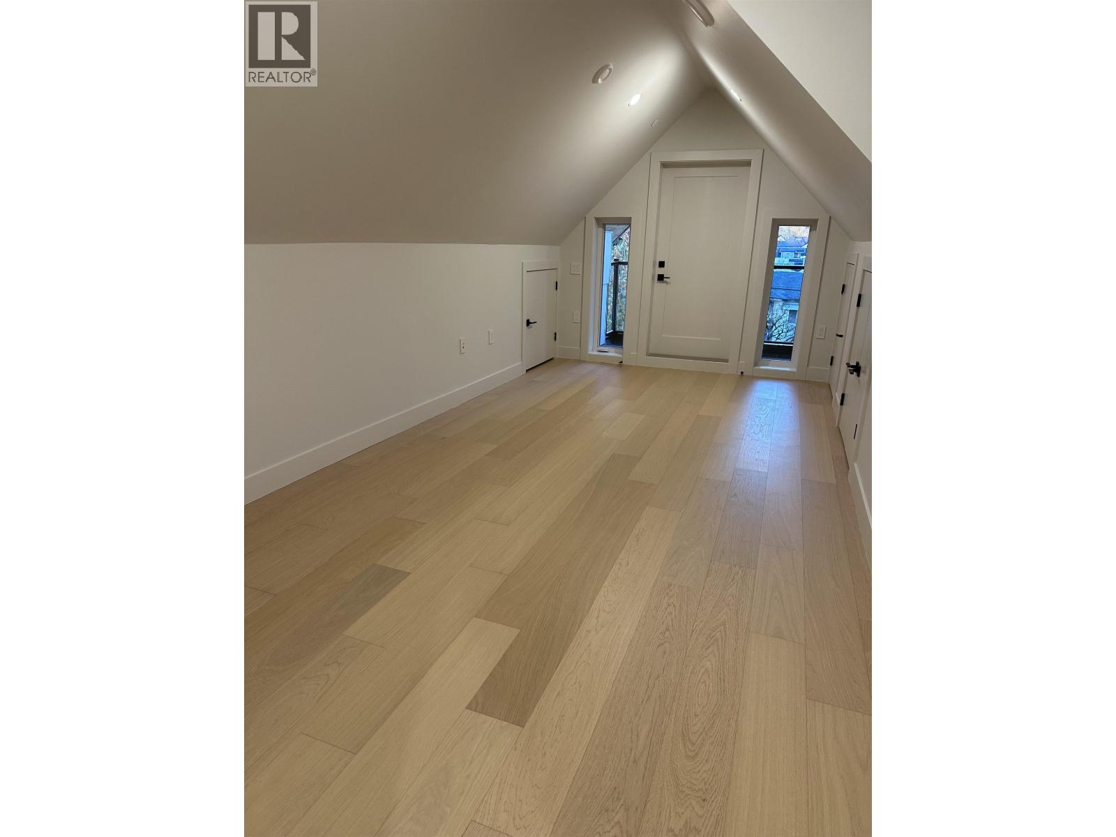 1 6991 Kerr Street, Vancouver, British Columbia  V5X 2B3 - Photo 10 - R3174228