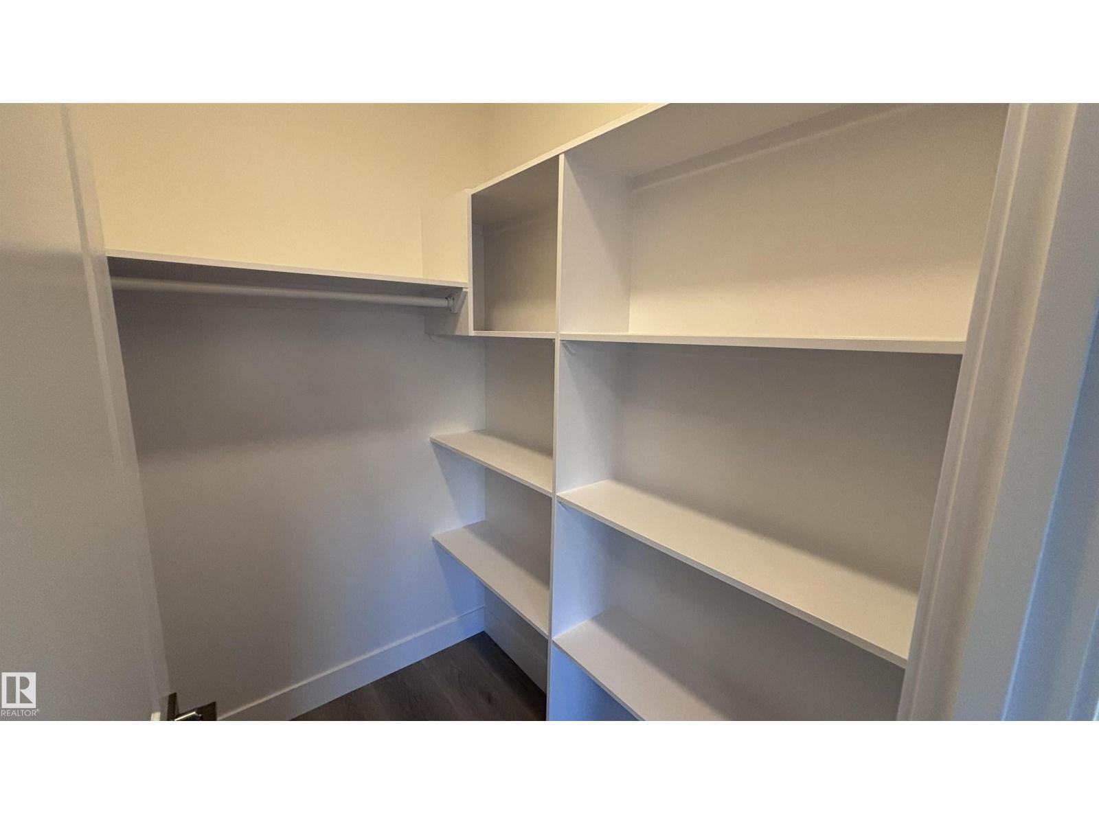 2748 Blatchford Rd NW, Edmonton, Alberta  T5G 0W6 - Photo 5 - E4471973