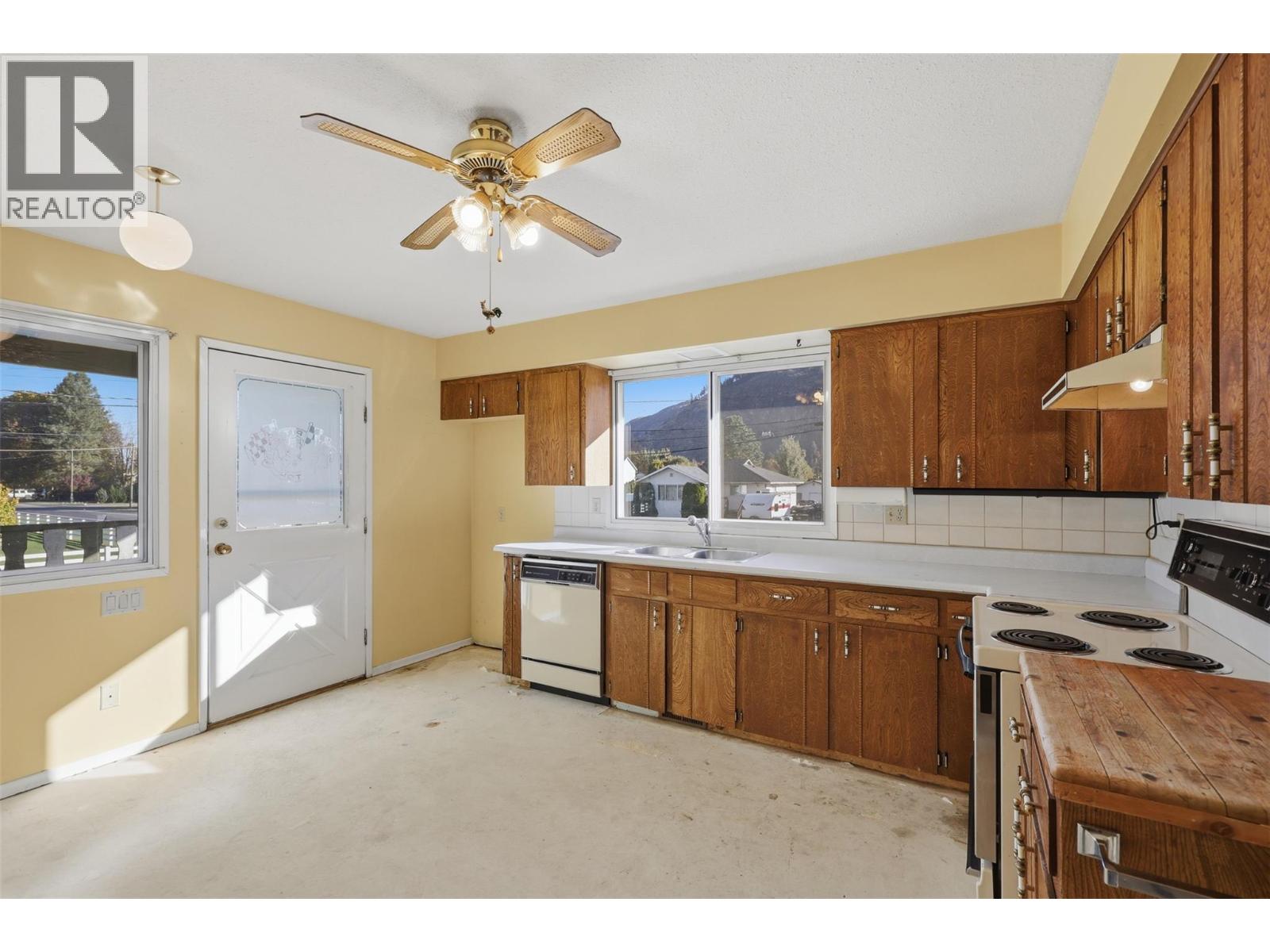 4569 Spurraway Road Kamloops Photo 13