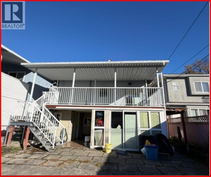 5441 Dundee Street, Vancouver, British Columbia  V5R 3T8 - Photo 2 - R3158253
