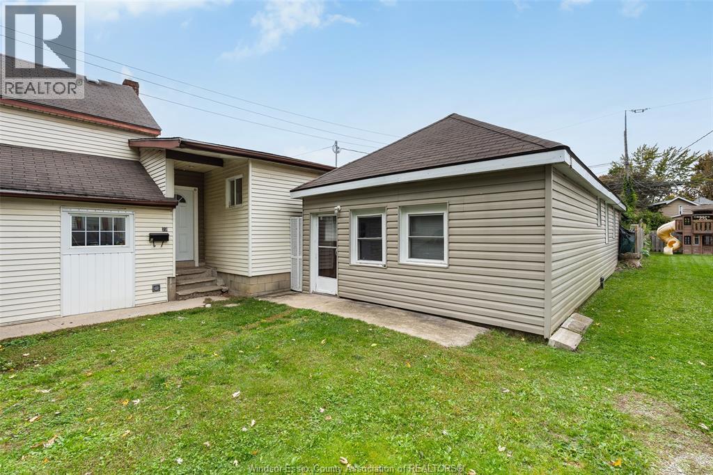 23 Askew Street, Leamington, Ontario  N8H 1X4 - Photo 19 - 26025035