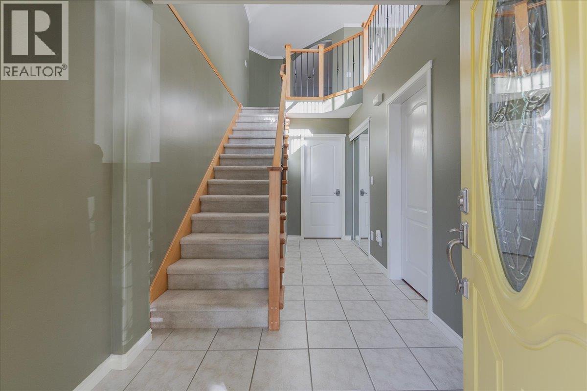 23661 114a Avenue, Maple Ridge, British Columbia  V2W 2A4 - Photo 3 - R3176121