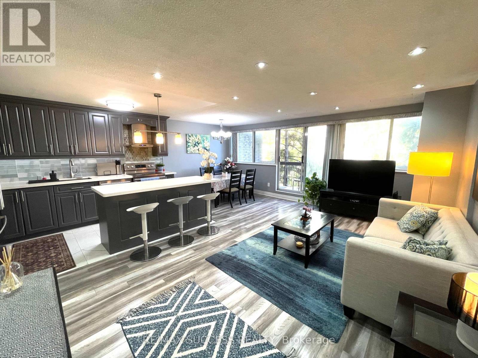 203 - 2095 ROCHE COURT, Mississauga, Ontario
