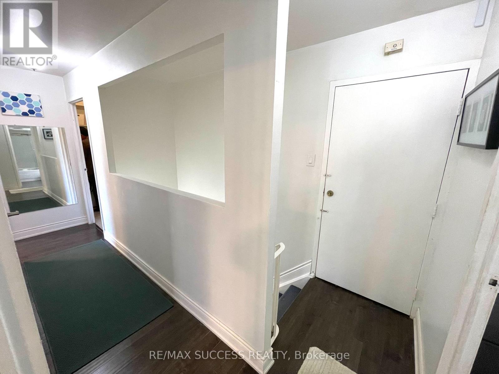 203 - 2095 Roche Court, Mississauga, Ontario  L5K 2C8 - Photo 11 - W14092100