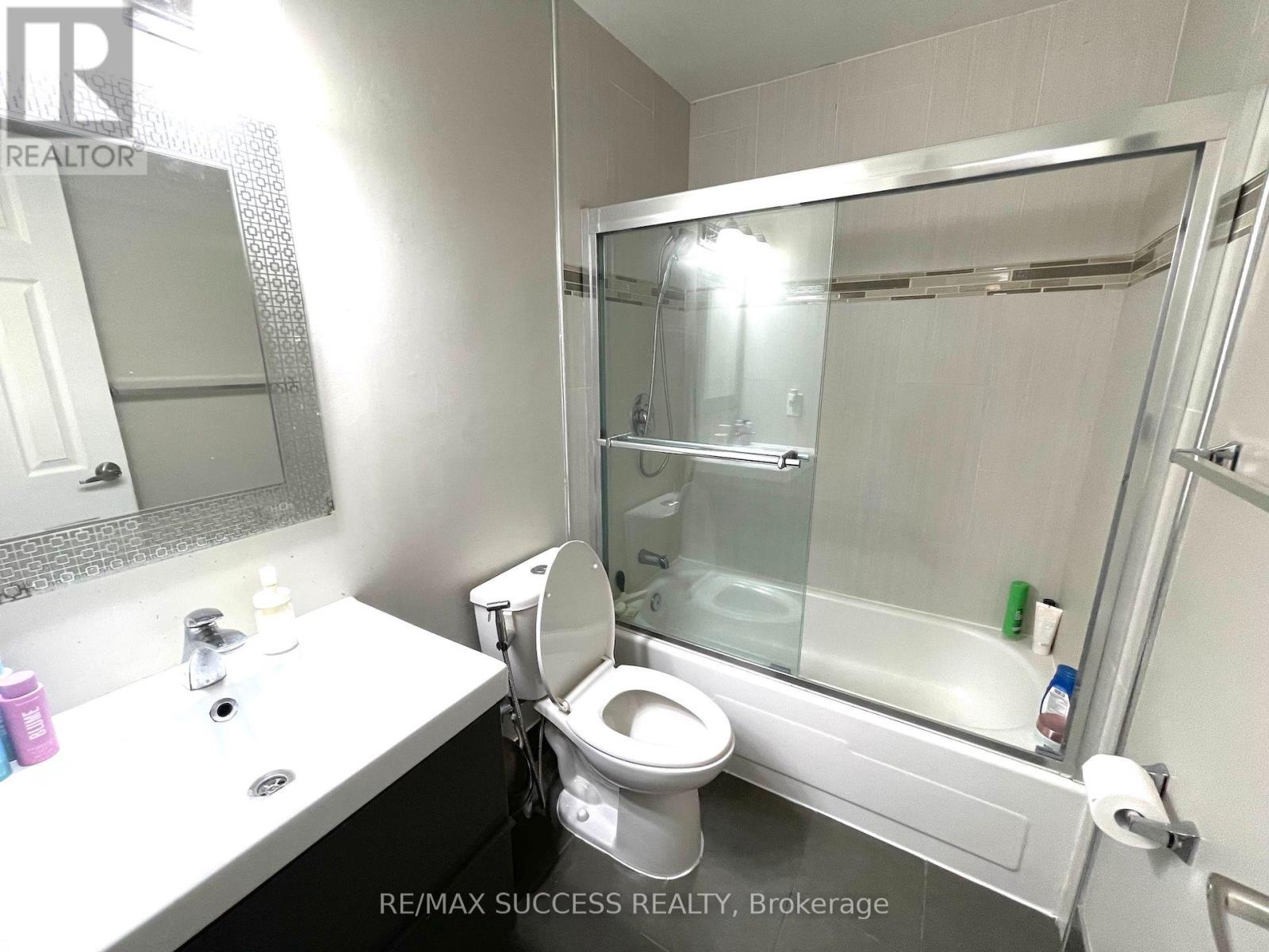 203 - 2095 Roche Court, Mississauga, Ontario  L5K 2C8 - Photo 9 - W14092100