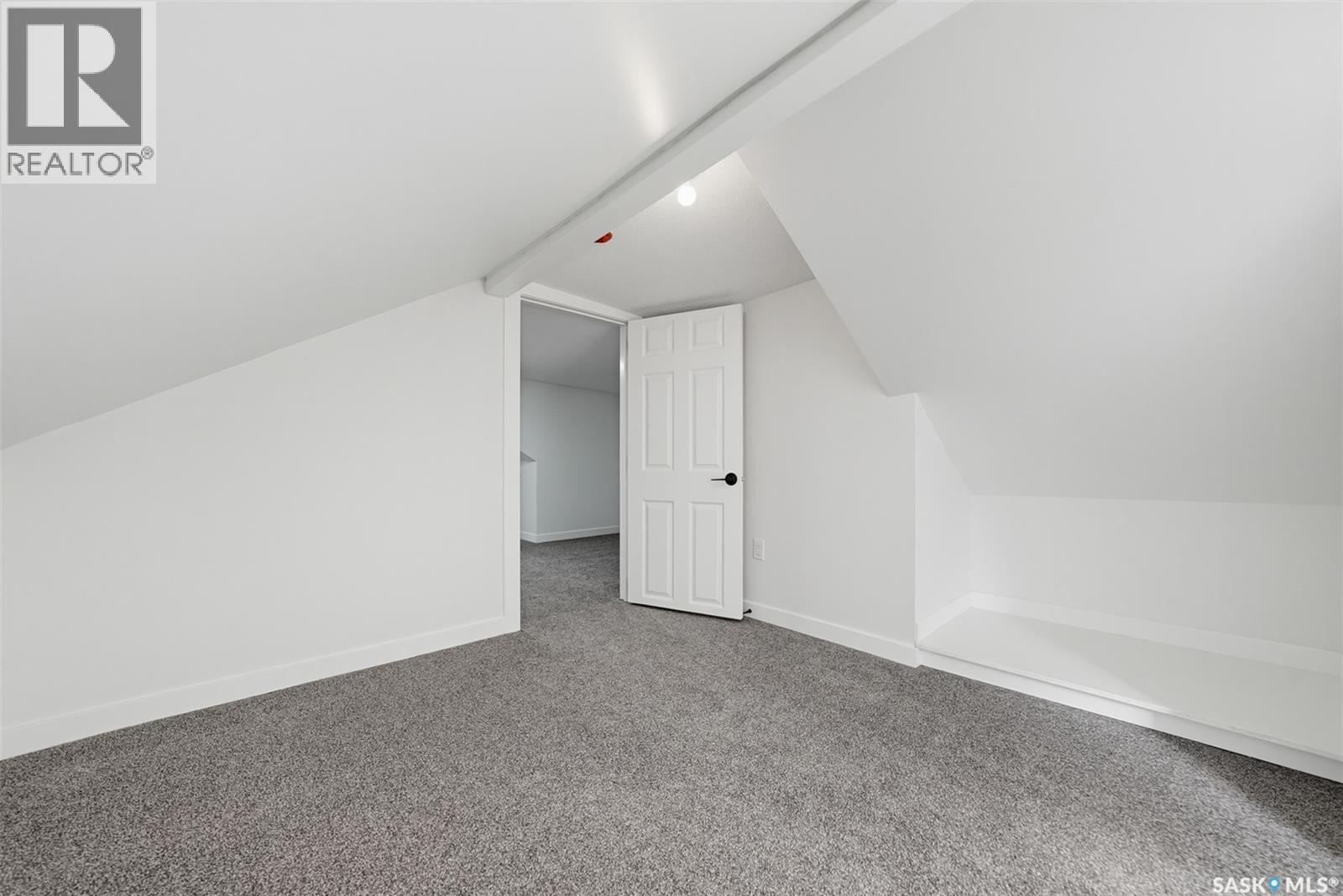 836 K Avenue N, Saskatoon, Saskatchewan  S7L 2N1 - Photo 25 - SK051403