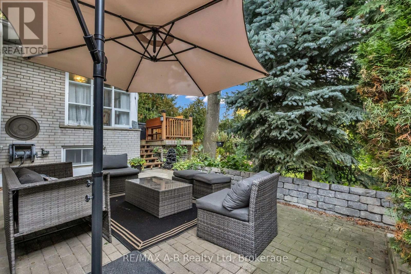 1554 Sunnycove Drive, Mississauga, Ontario  L4X 1B5 - Photo 24 - W14092130