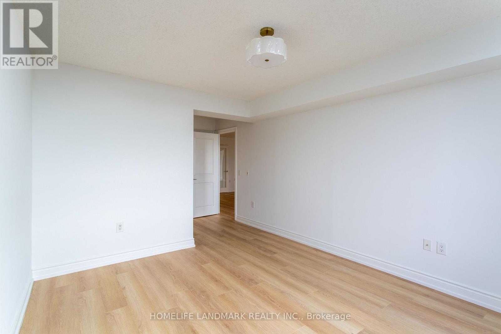 500 Doris Avenue, Toronto, Ontario  M2N 0C1 - Photo 30 - C14092116