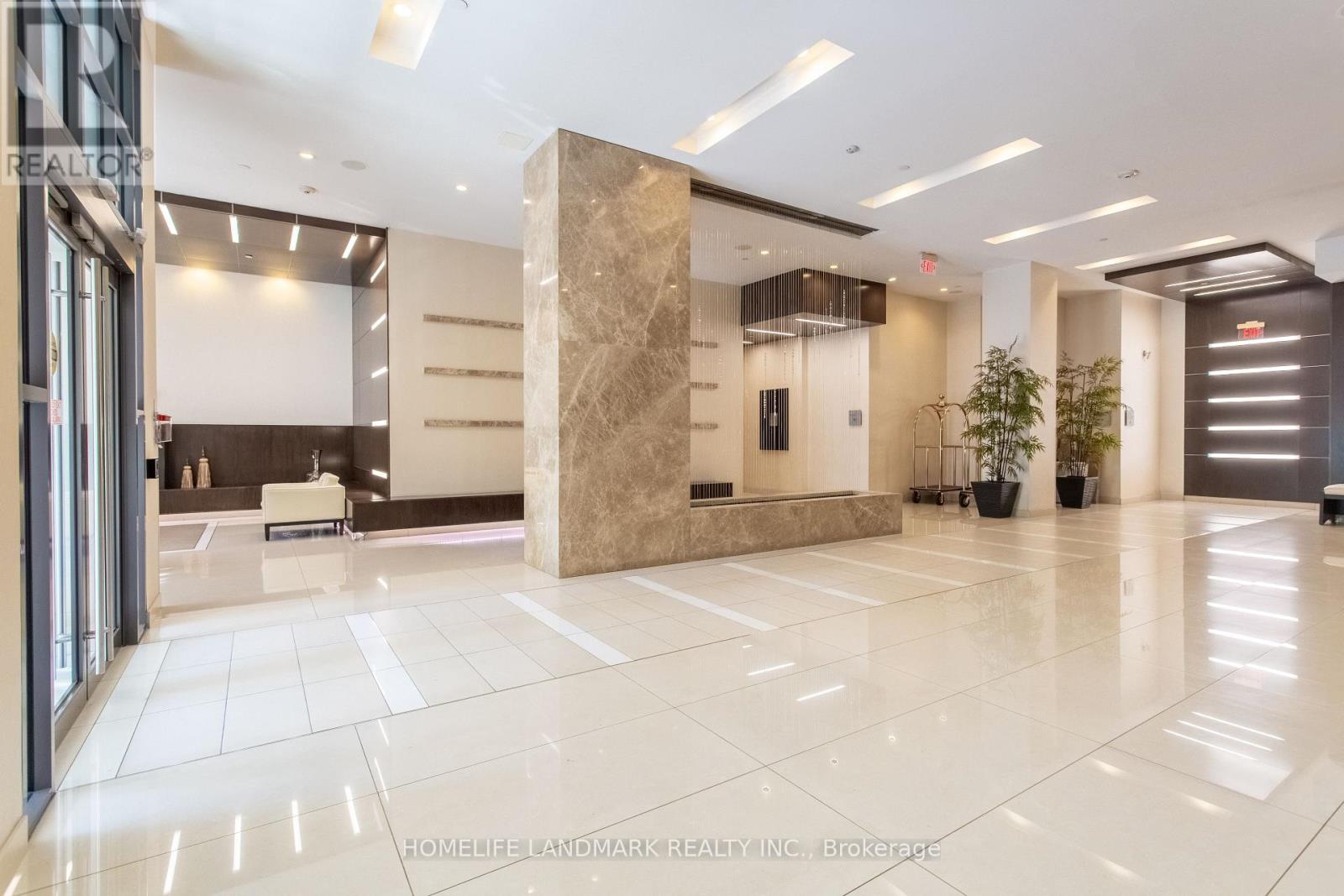 500 Doris Avenue, Toronto, Ontario  M2N 0C1 - Photo 5 - C14092116