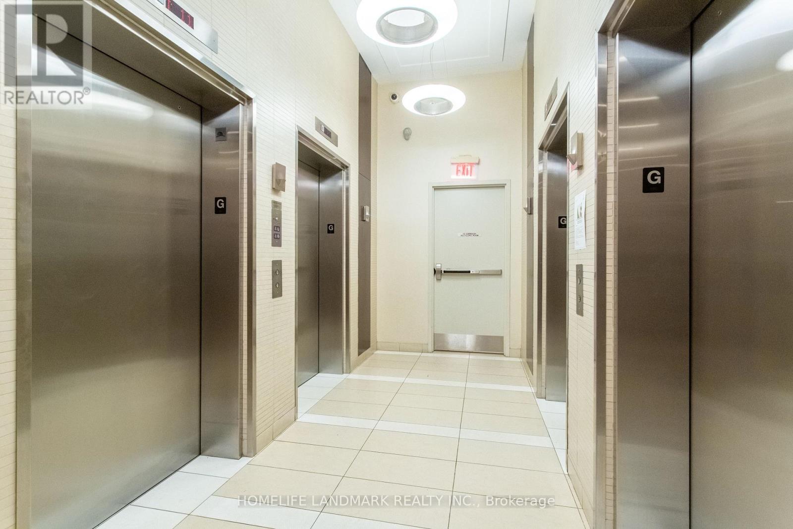 500 Doris Avenue, Toronto, Ontario  M2N 0C1 - Photo 7 - C14092116