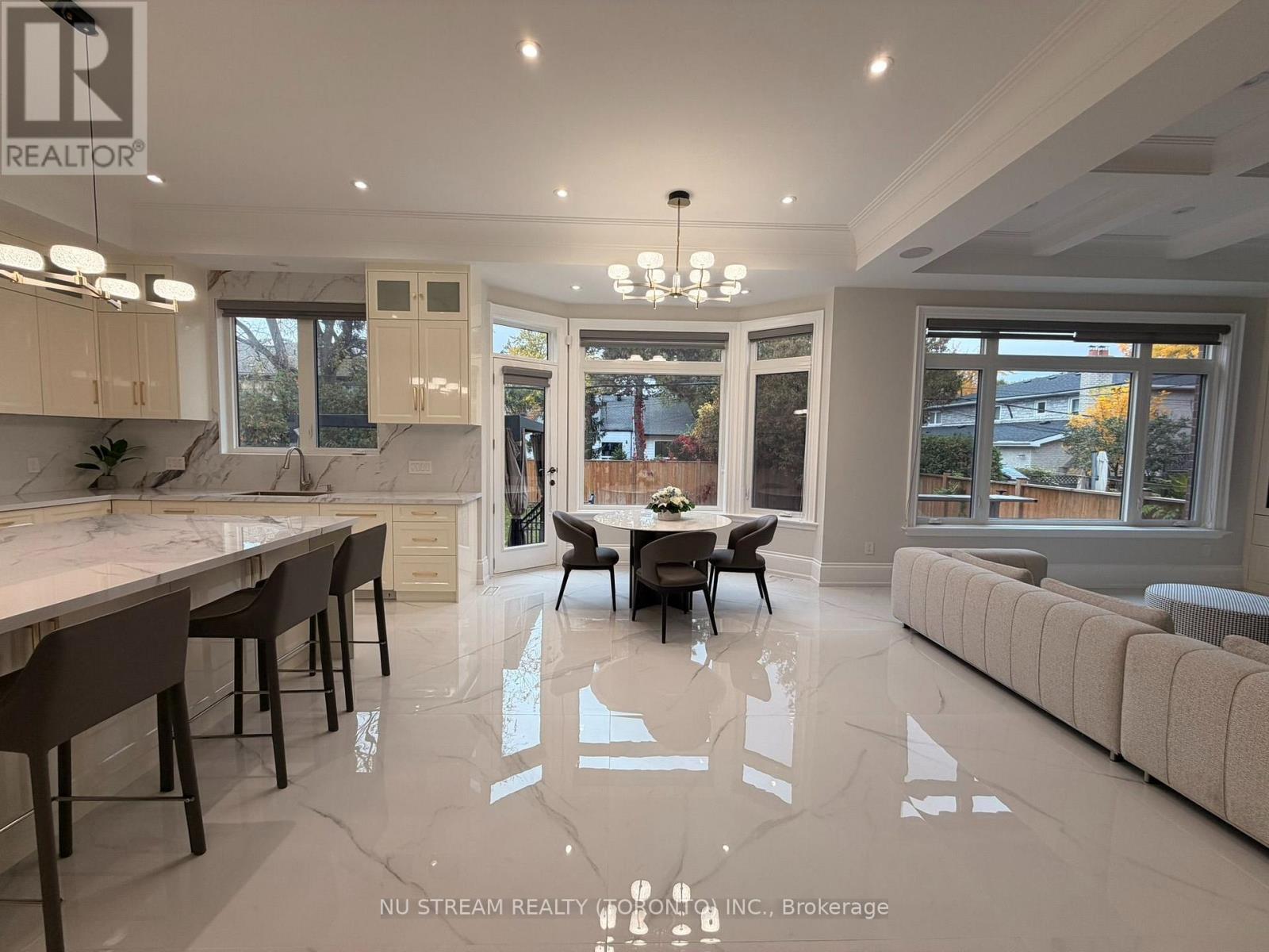 108 Abitibi Avenue, Toronto, Ontario  M2M 2V6 - Photo 10 - C14092134