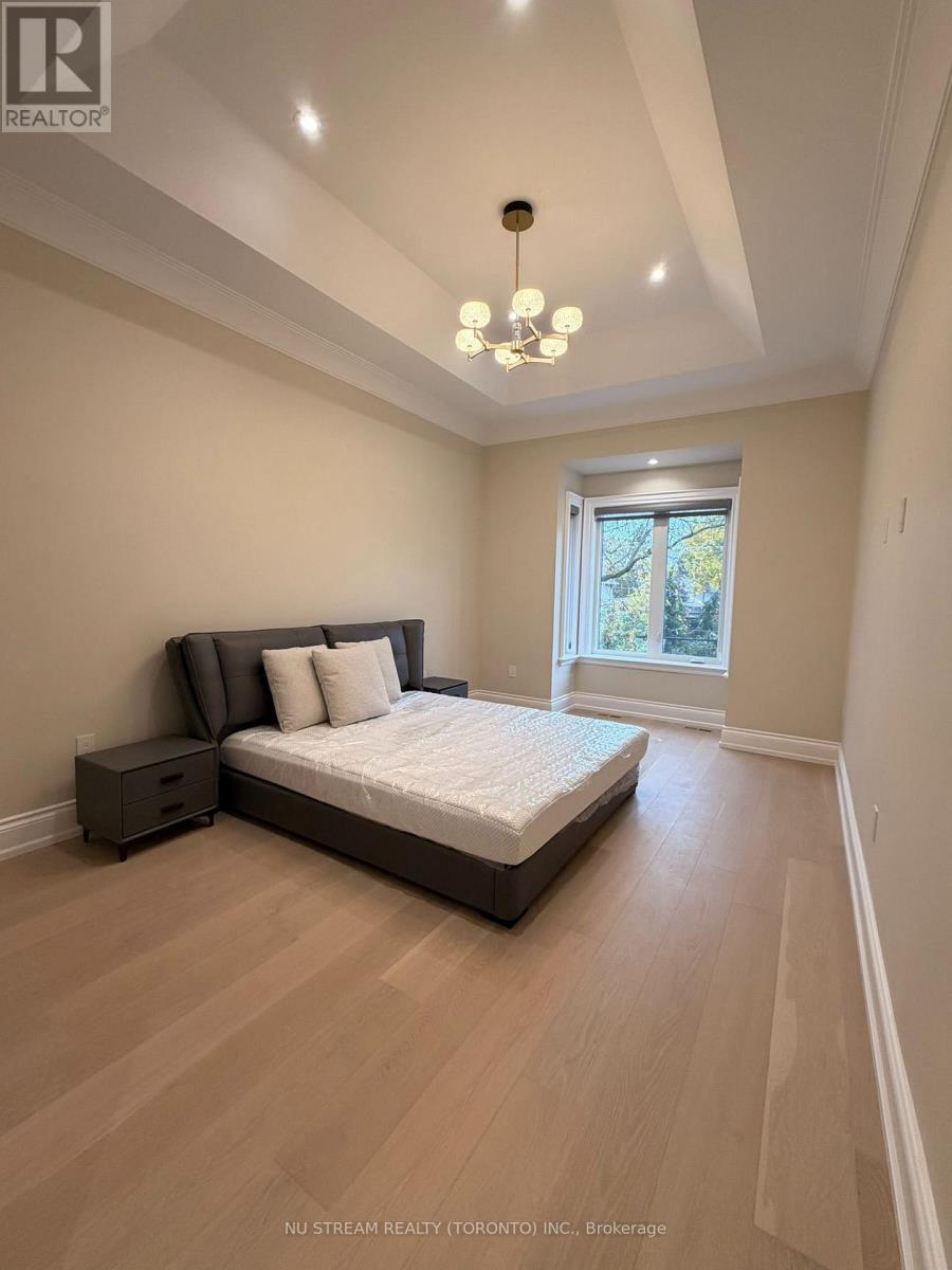 108 Abitibi Avenue, Toronto, Ontario  M2M 2V6 - Photo 32 - C14092134
