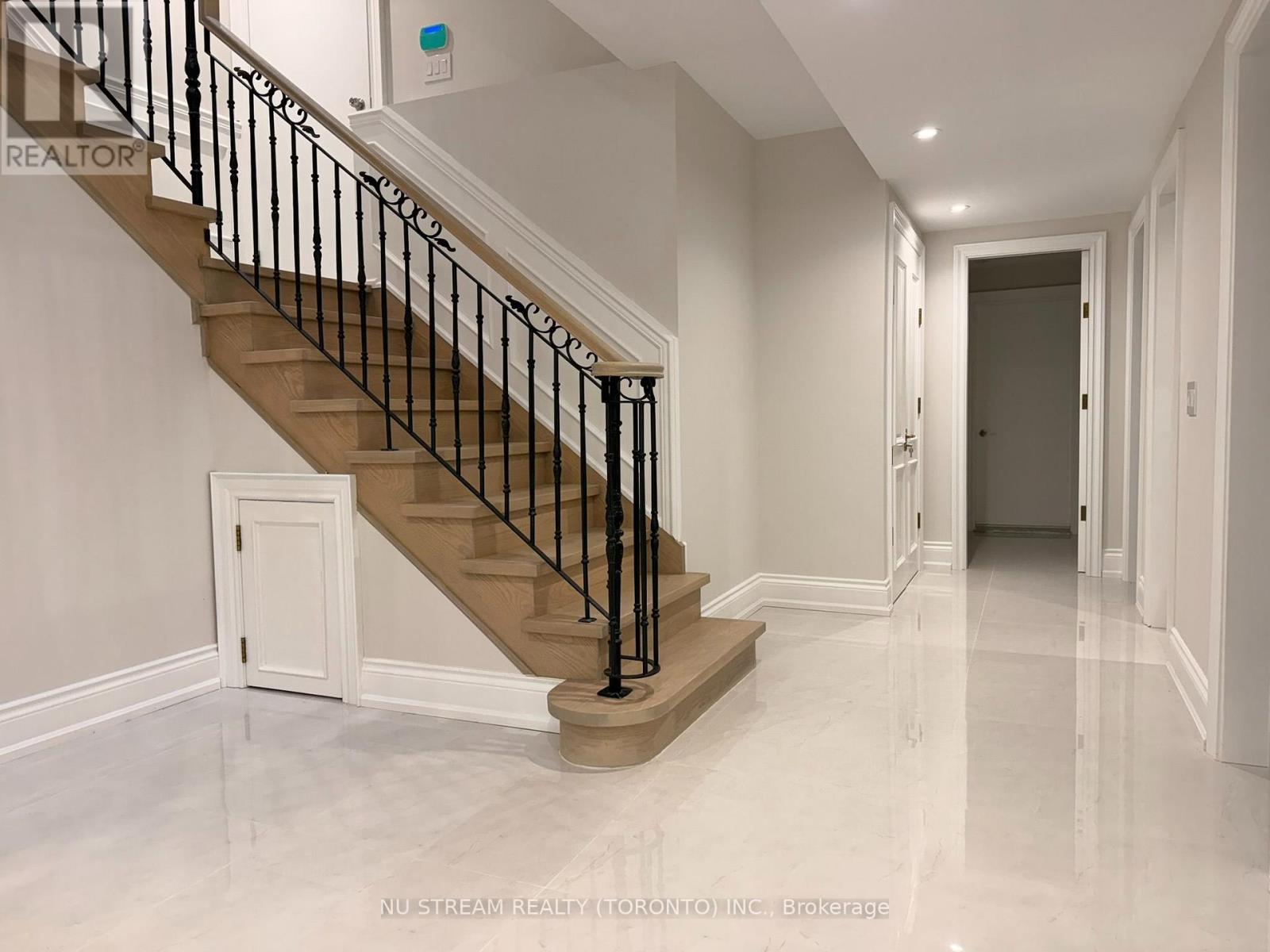 108 Abitibi Avenue, Toronto, Ontario  M2M 2V6 - Photo 41 - C14092134