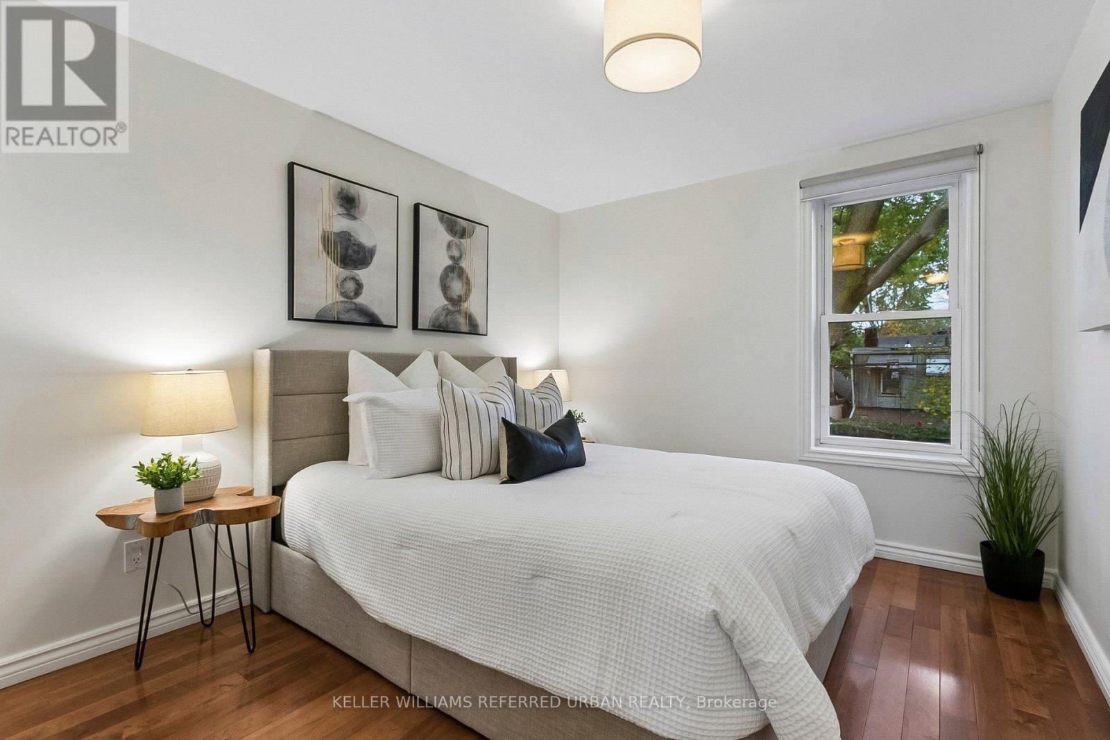 156 Rhodes Avenue, Toronto, Ontario  M4L 3A1 - Photo 11 - E14092108