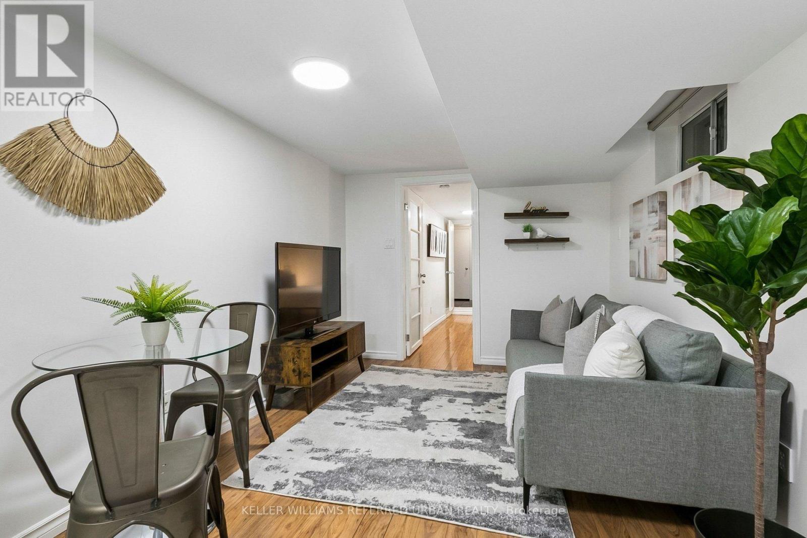 156 Rhodes Avenue, Toronto, Ontario  M4L 3A1 - Photo 16 - E14092108