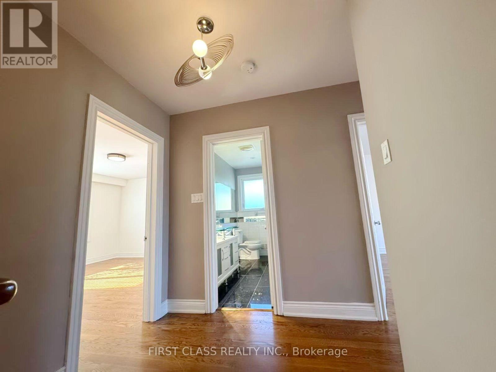 202 Goddard Street, Toronto, Ontario  M3H 5E6 - Photo 17 - C14092154