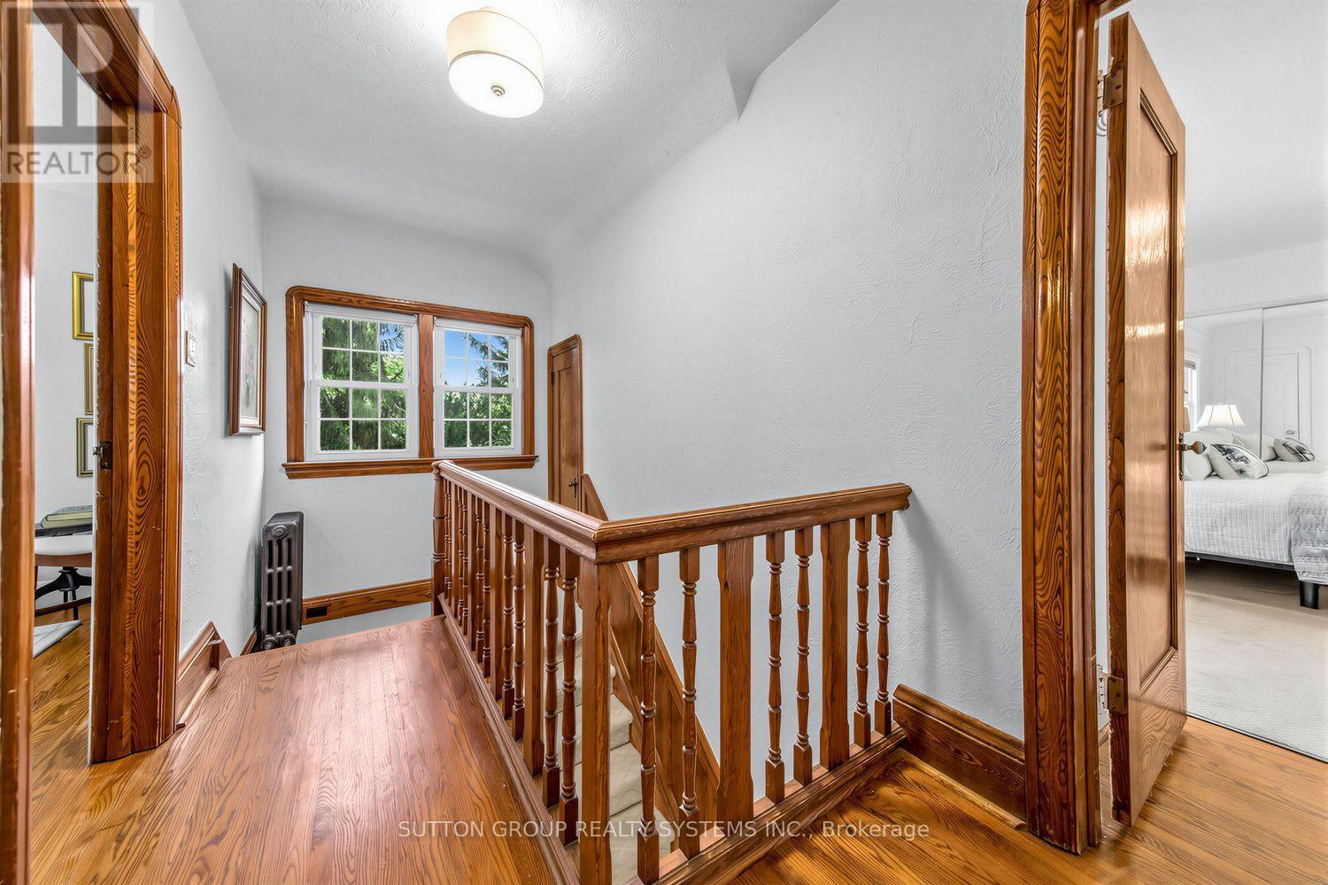 4 Brule Crescent, Toronto, Ontario  M6S 4H9 - Photo 17 - W14092144