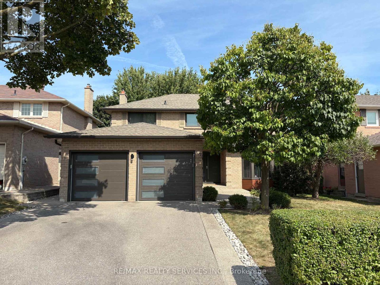 4171 Sawmill Valley Drive, Mississauga, Ontario  L5L 3H1 - Photo 2 - W14092150