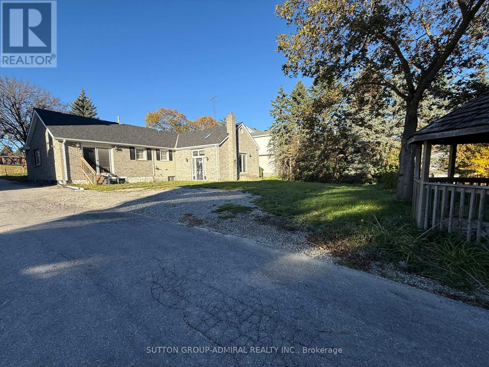 1551 19th Avenue, Richmond Hill, Ontario L4S 0N9 - Photo 5 - N12854412