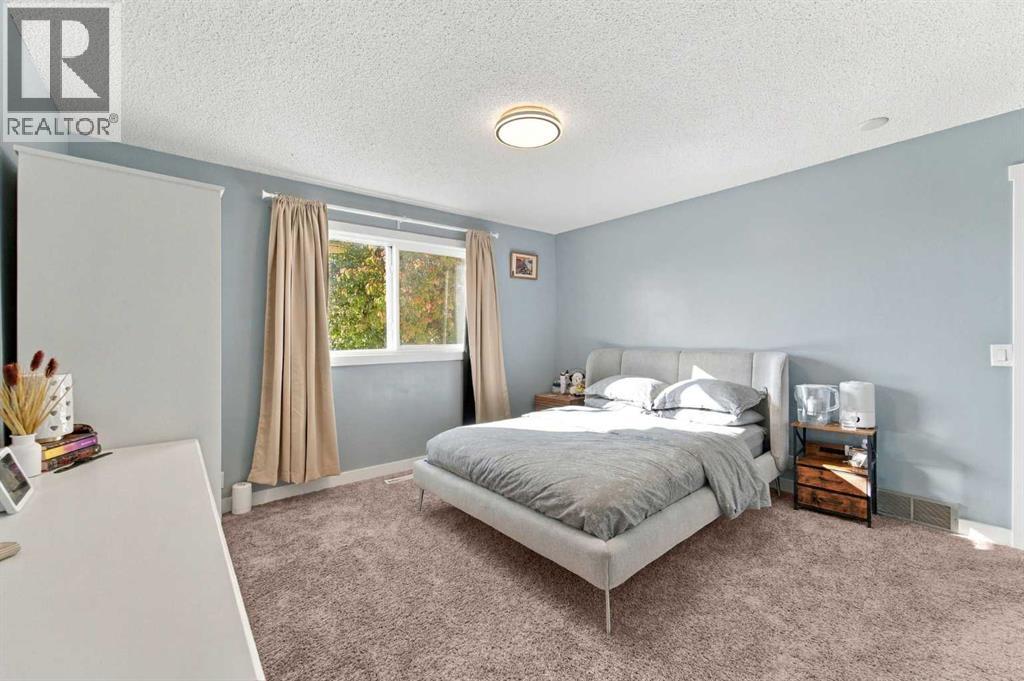 95 Rundleson Way NE, Calgary, Alberta  T1Y 3H7 - Photo 16 - A2353076