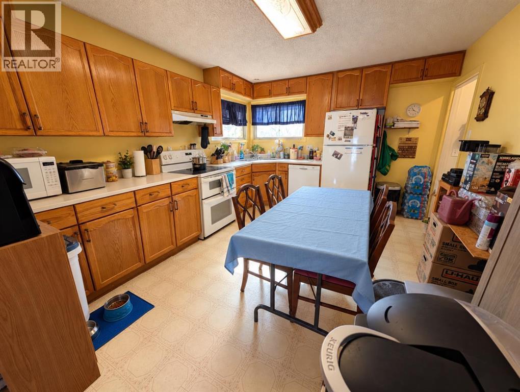 8119 34 Avenue Nw, Calgary, Alberta  T3B 1P8 - Photo 14 - A2348645