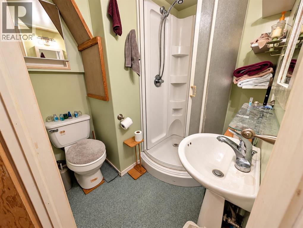 8119 34 Avenue Nw, Calgary, Alberta  T3B 1P8 - Photo 28 - A2348645