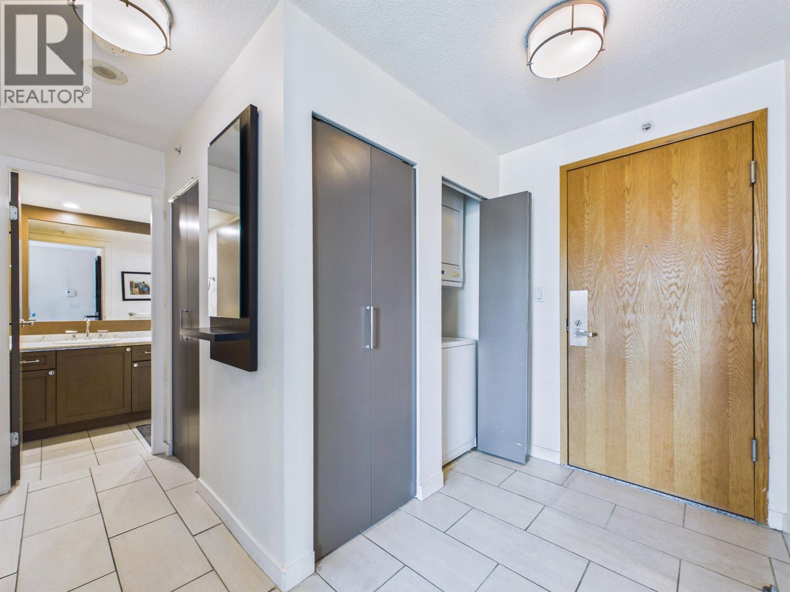 1303 1288 W Georgia Street, Vancouver, British Columbia  V6E 4R3 - Photo 2 - R3174550