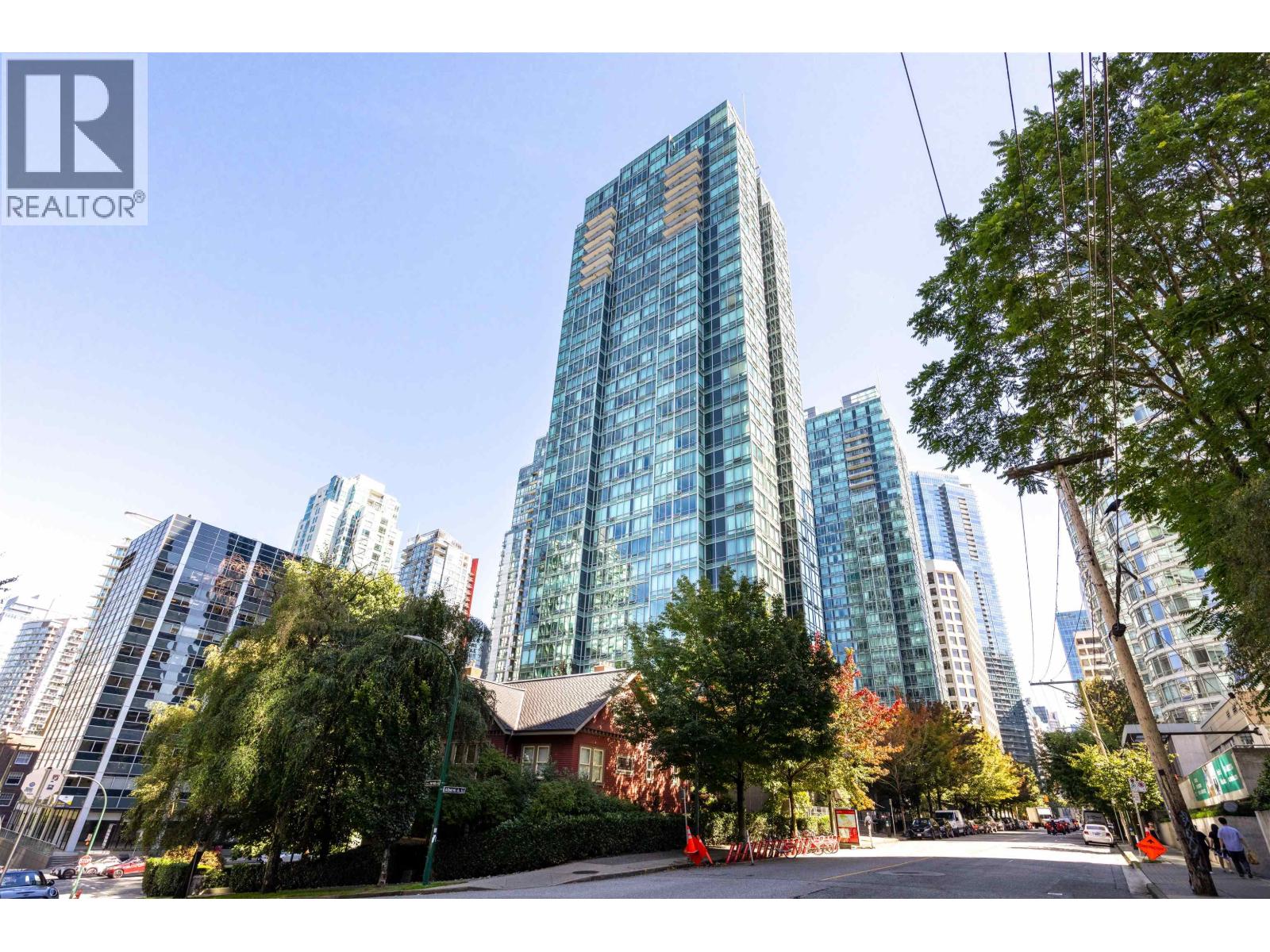 1303 1288 W Georgia Street, Vancouver, British Columbia  V6E 4R3 - Photo 1 - R3174550