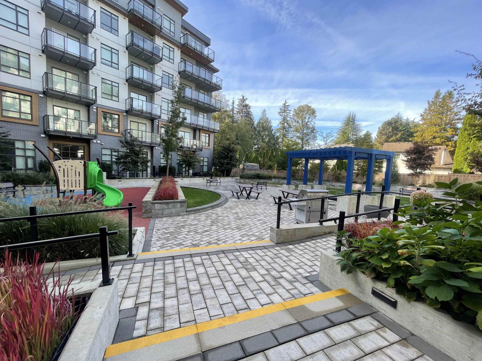 529 13968 Laurel Drive, Surrey, British Columbia  V3T 1A8 - Photo 36 - R3176435