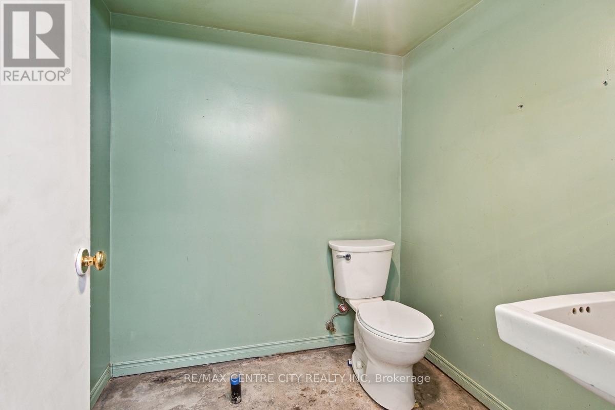 649 Emery Street E, London South, Ontario  N6C 2G3 - Photo 28 - X14092204