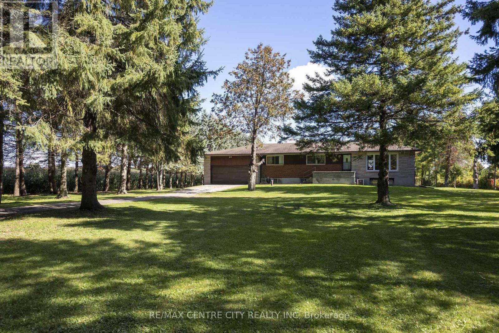 20952 Rebecca Road, Thames Centre, Ontario  N0M 2P0 - Photo 17 - X14092234