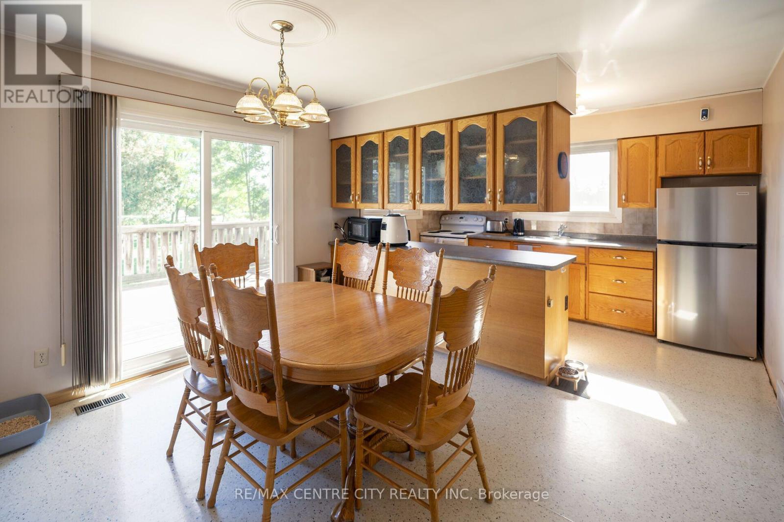 20952 Rebecca Road, Thames Centre, Ontario  N0M 2P0 - Photo 22 - X14092234