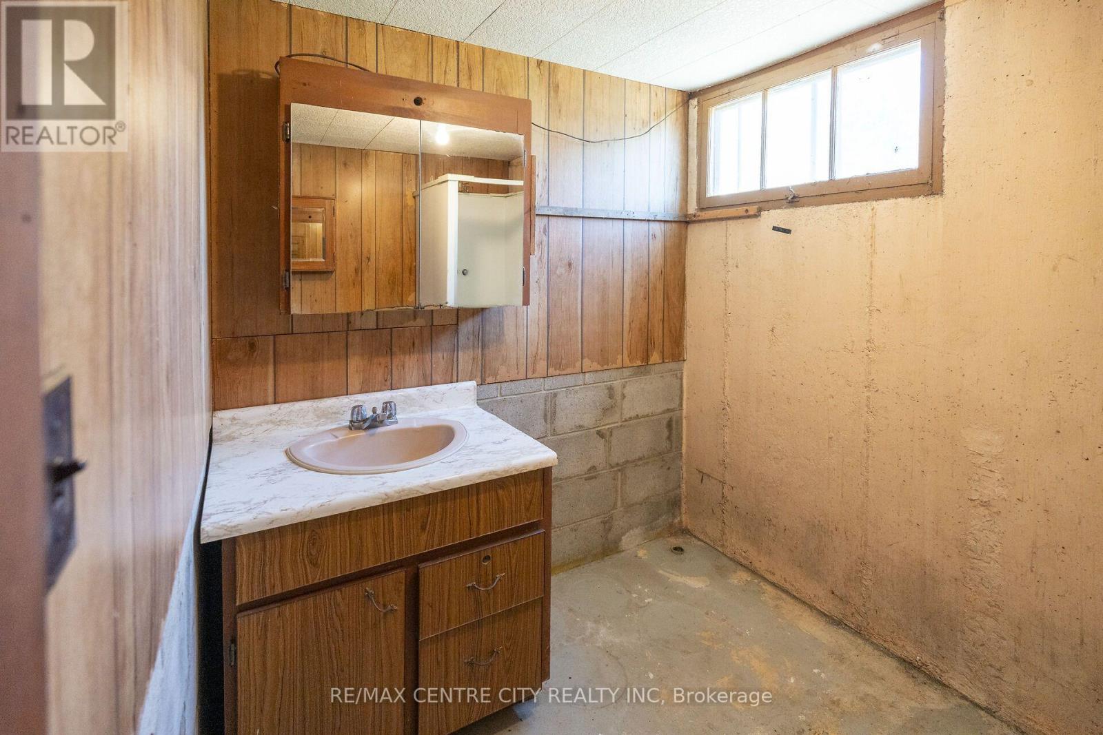 20952 Rebecca Road, Thames Centre, Ontario  N0M 2P0 - Photo 34 - X14092234