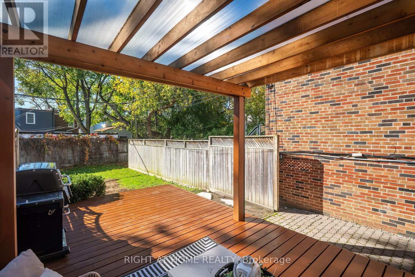 25 Pretoria Avenue, Toronto, Ontario  M4K 1T2 - Photo 32 - E14092168