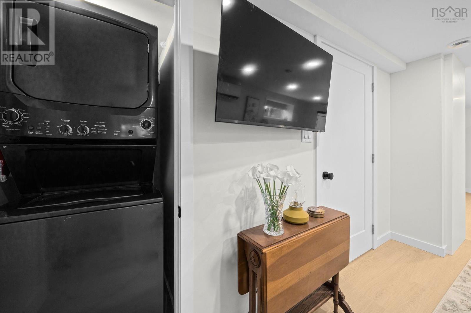 6029 Inglis Street, Halifax, Nova Scotia  B3H 1K9 - Photo 45 - 202625918