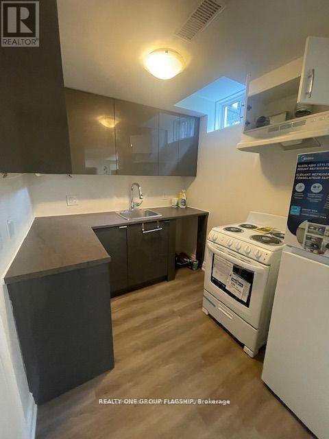 3665 Colonial Lower Drive, Mississauga, Ontario  L5L 4P2 - Photo 10 - W14092178