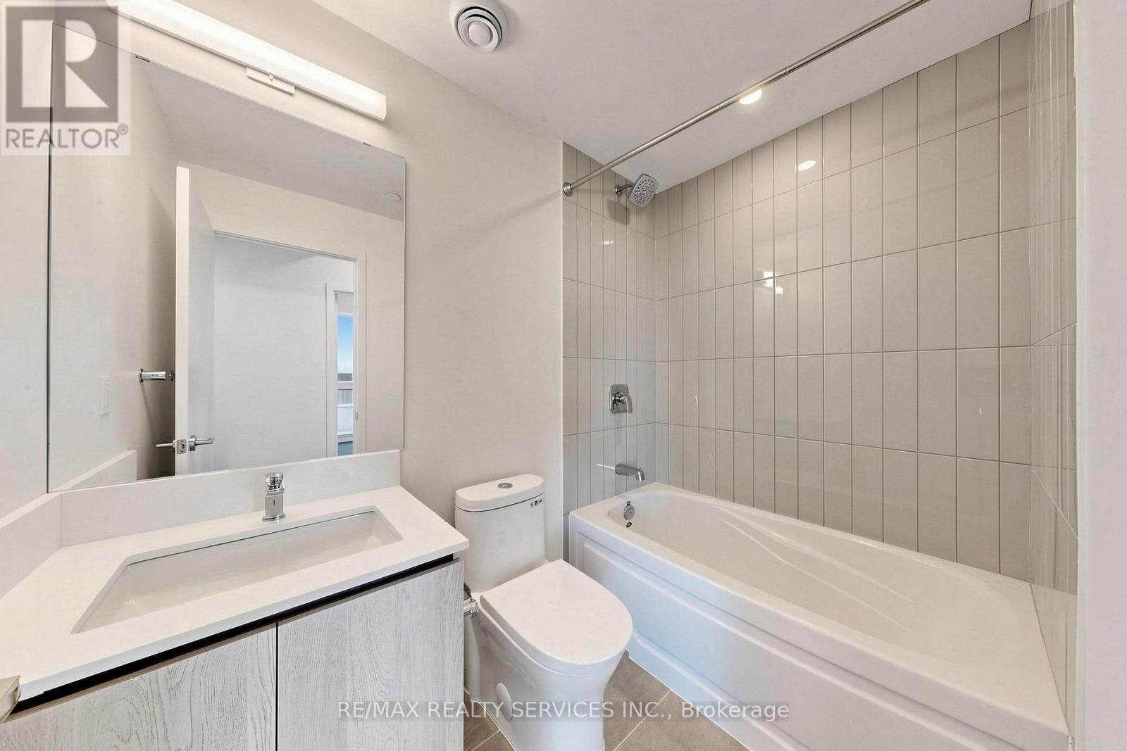 2904 - 209 Steeles Avenue W, Brampton, Ontario  L6Y 6M5 - Photo 31 - W14092238