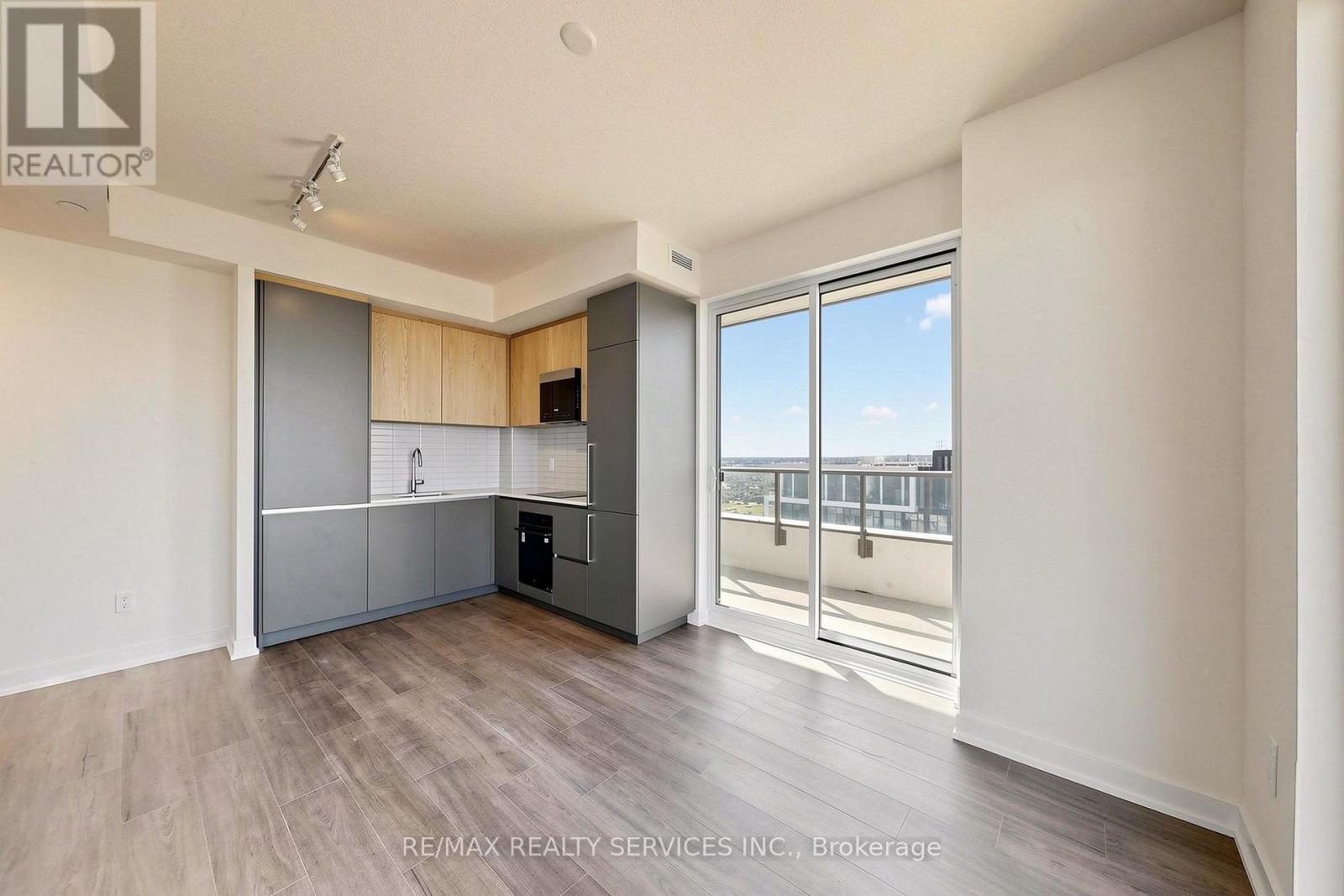 2904 - 209 Steeles Avenue W, Brampton, Ontario  L6Y 6M5 - Photo 7 - W14092238