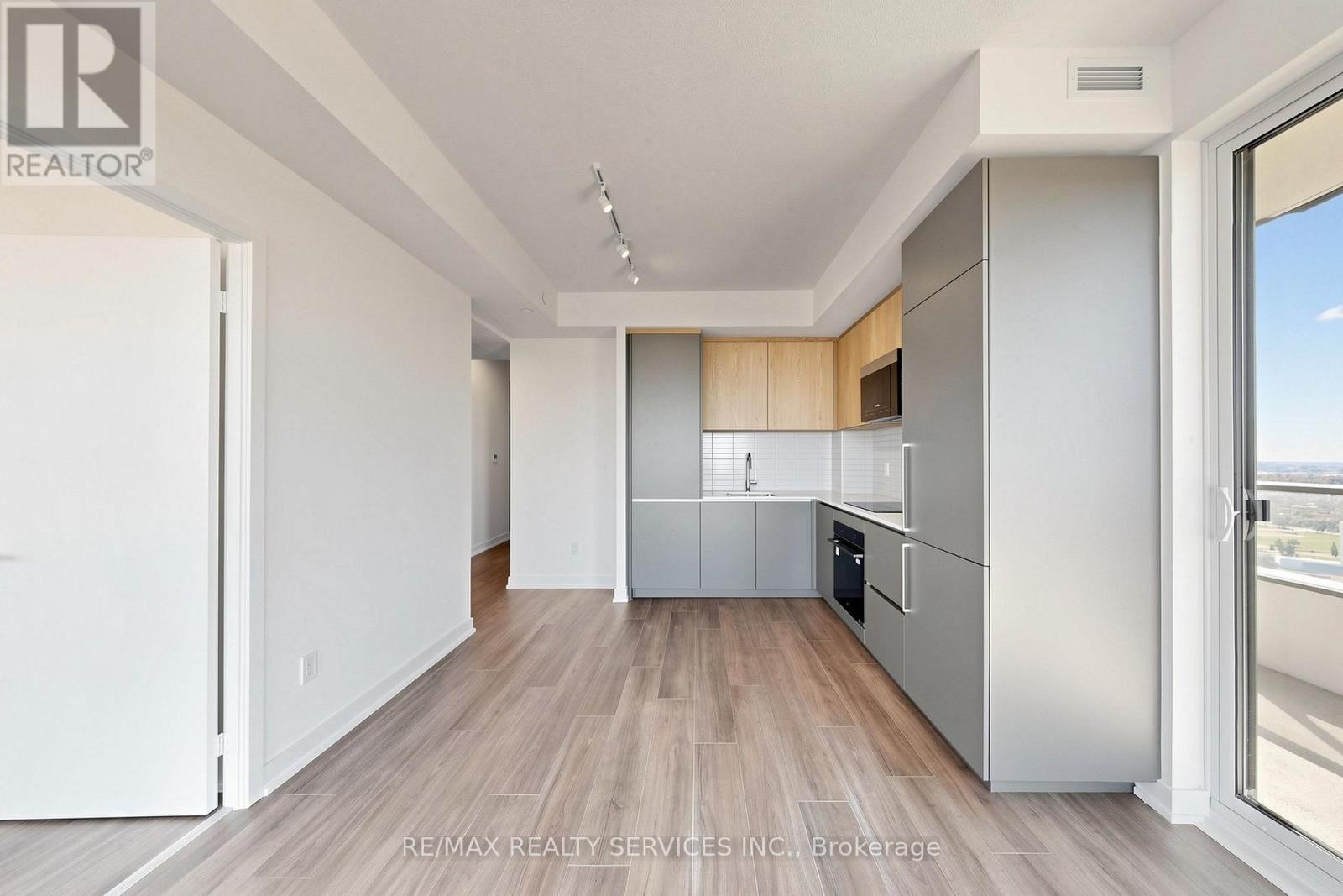 2904 - 209 Steeles Avenue W, Brampton, Ontario  L6Y 6M5 - Photo 8 - W14092238