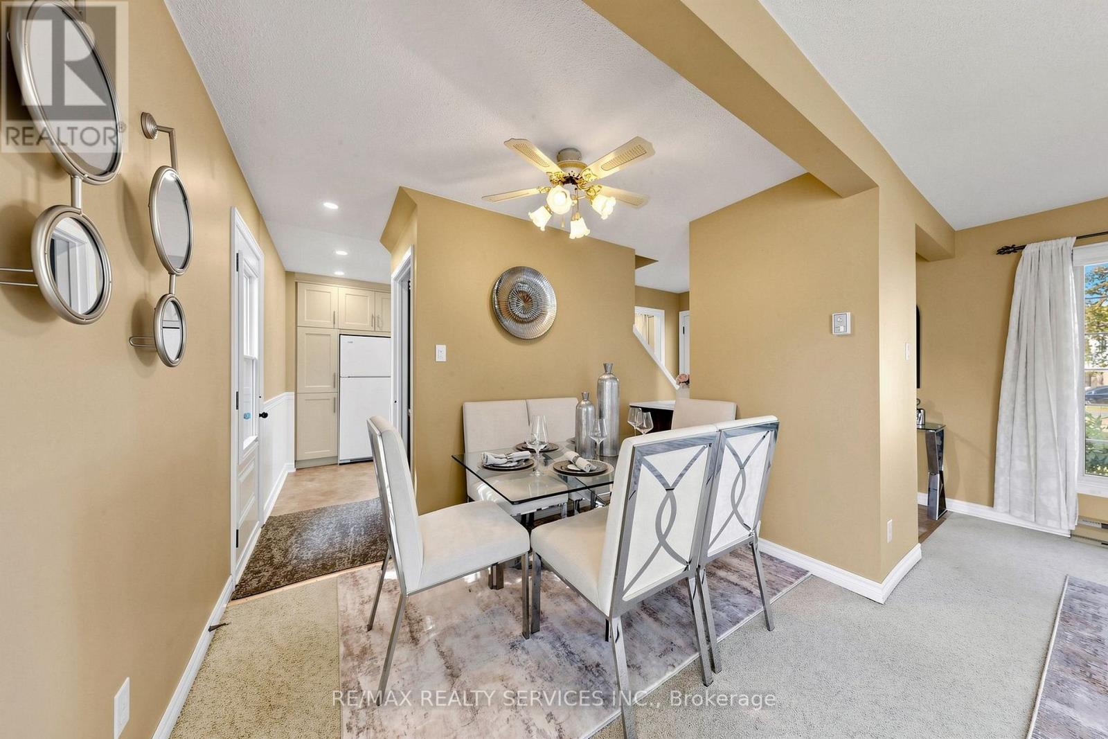 25 Jennifer Square, Brampton, Ontario  L6S 2L2 - Photo 12 - W14092246