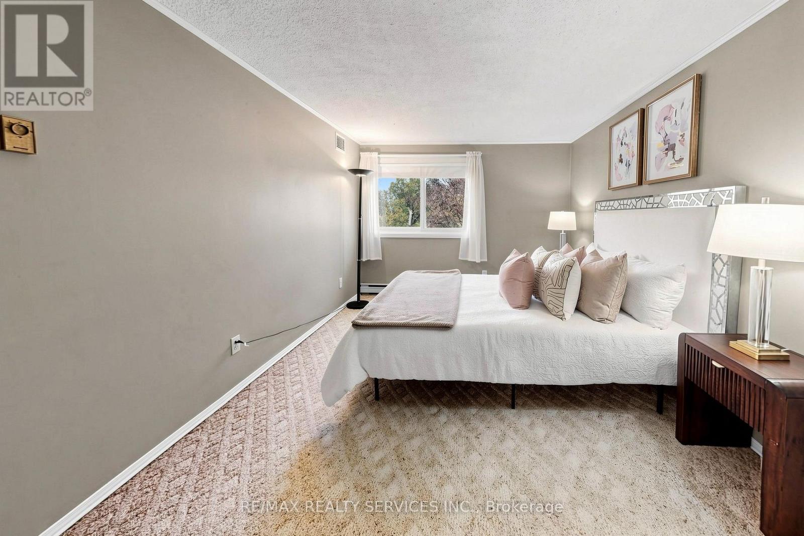 25 Jennifer Square, Brampton, Ontario  L6S 2L2 - Photo 25 - W14092246