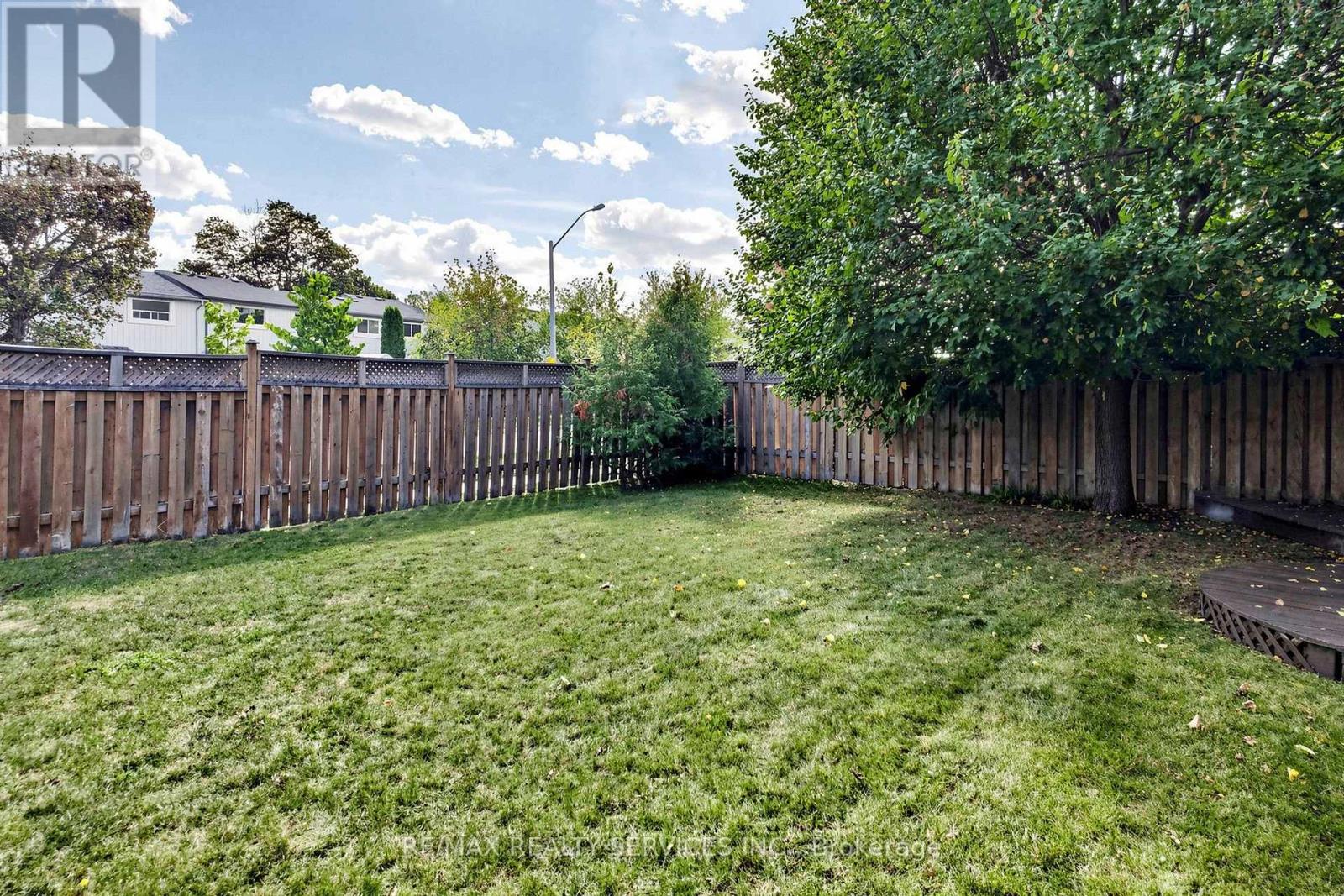 25 Jennifer Square, Brampton, Ontario  L6S 2L2 - Photo 43 - W14092246