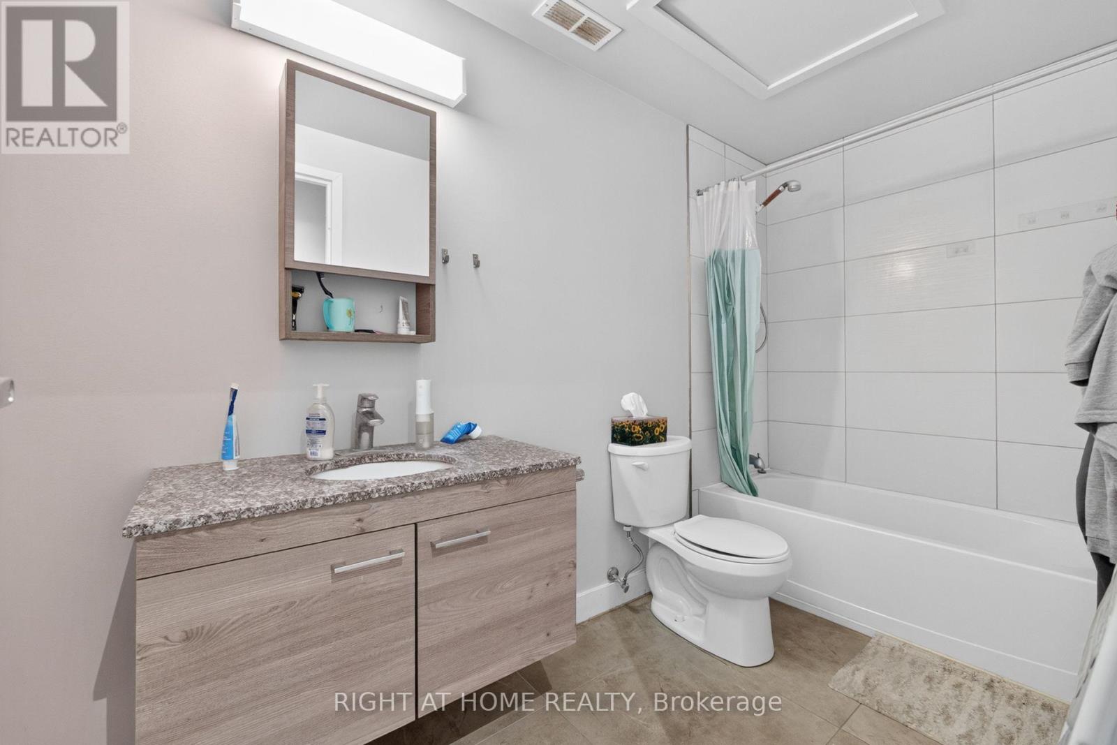 B508 - 62 Balsam Street, Waterloo, Ontario  N2L 3H2 - Photo 34 - X14092212