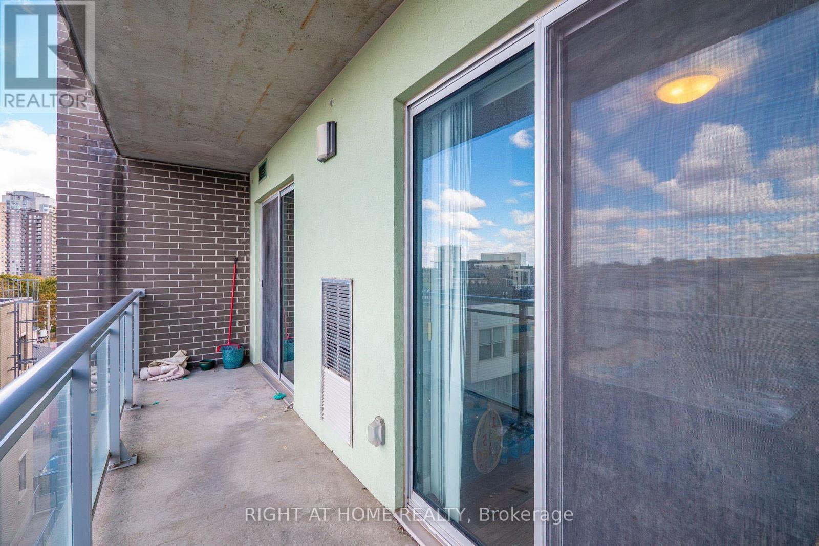 B508 - 62 Balsam Street, Waterloo, Ontario  N2L 3H2 - Photo 39 - X14092212