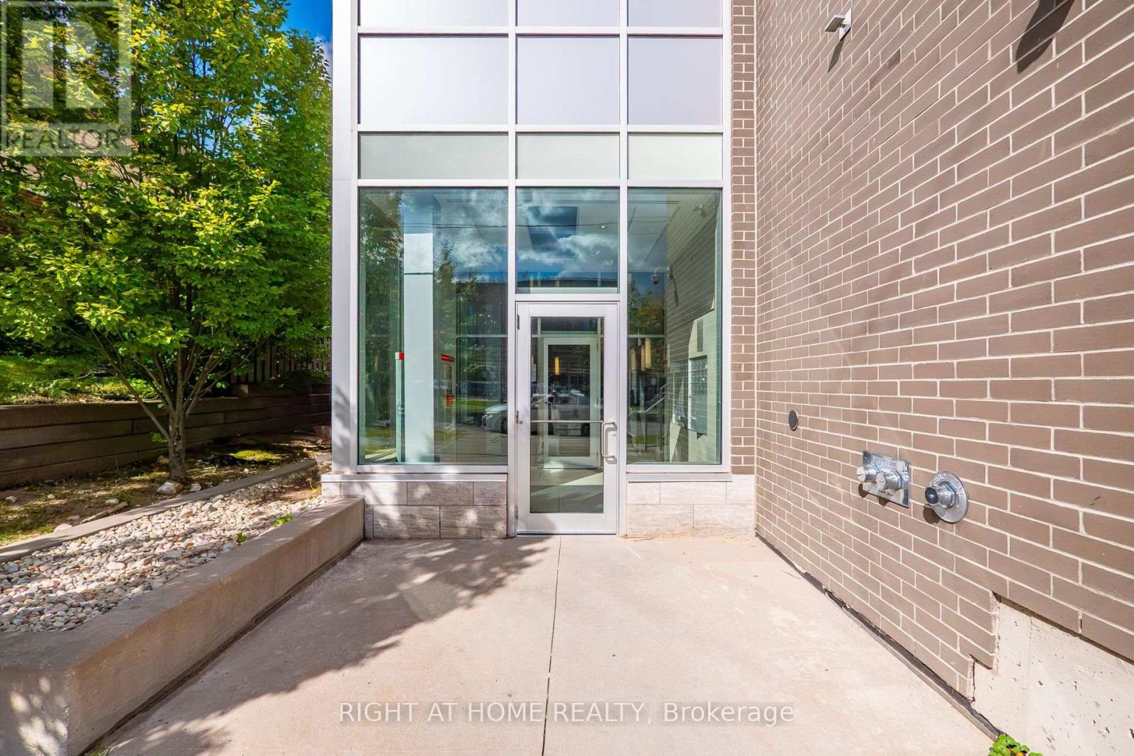B508 - 62 Balsam Street, Waterloo, Ontario  N2L 3H2 - Photo 5 - X14092212