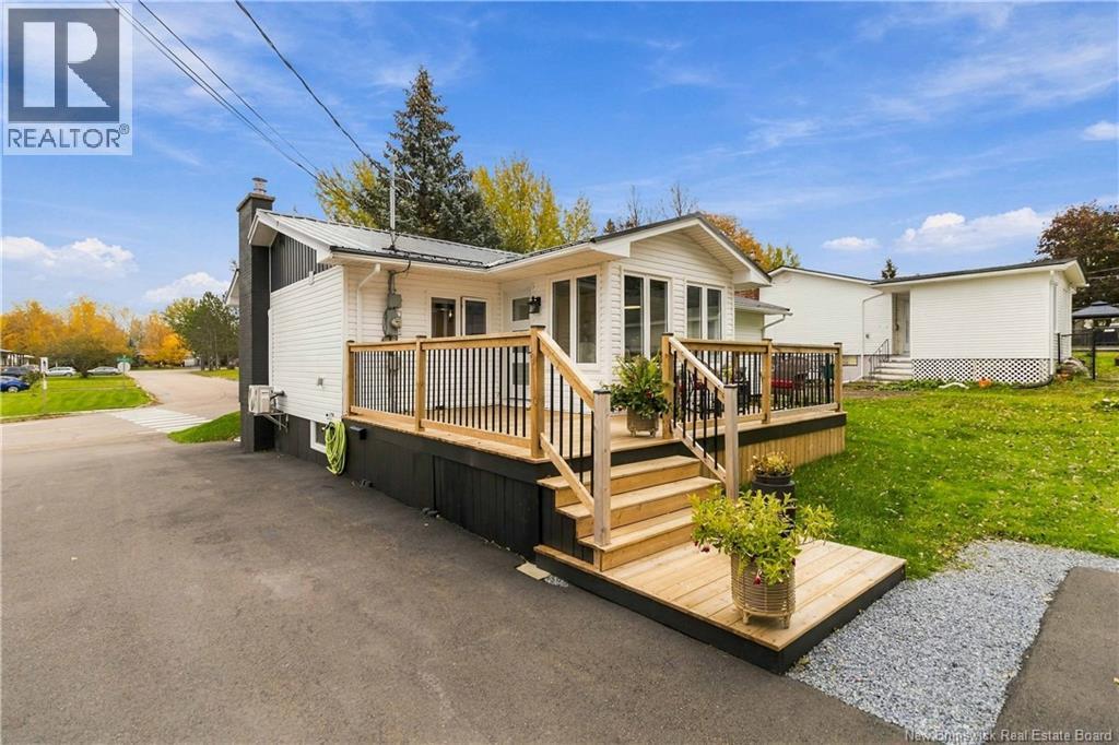 97 Lorette Street, Dieppe, New Brunswick  E1A 4Z8 - Photo 45 - NB149878