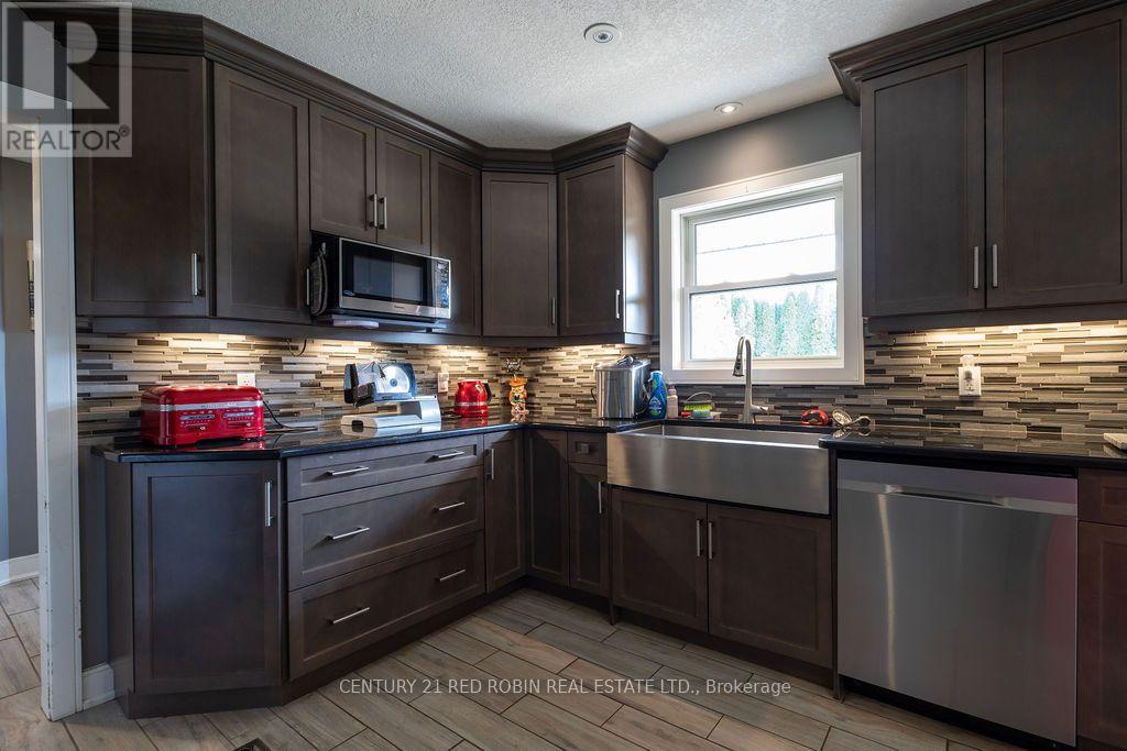 312 Carroll Street E, Strathroy-Caradoc, Ontario  N7G 3H3 - Photo 27 - X14092250